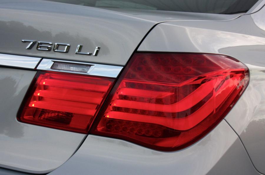  BMW 760iL 2010 года  (фото 60 из 71)